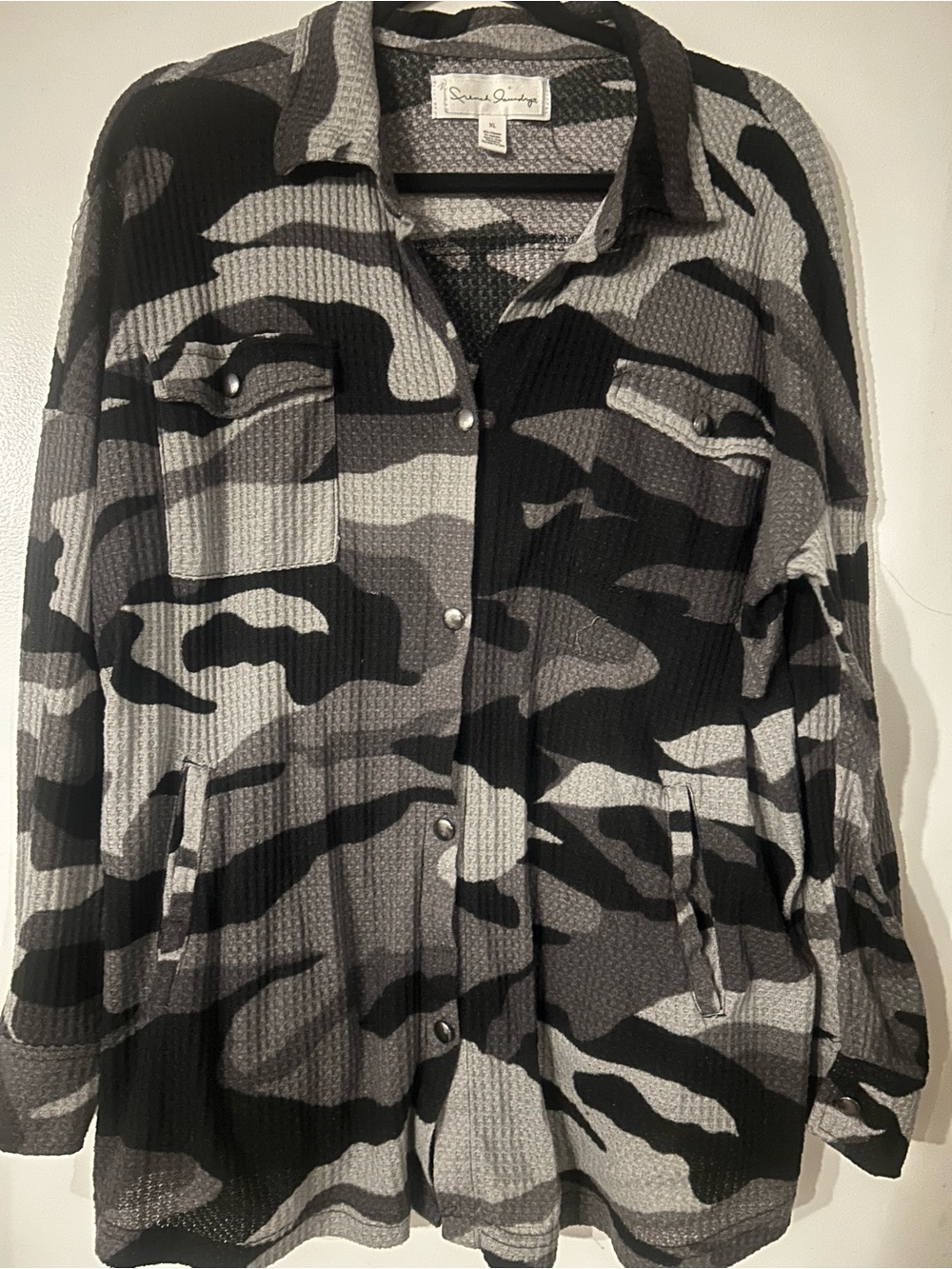 French Laundry Gray & Black Textured Waffle Knit Shirt